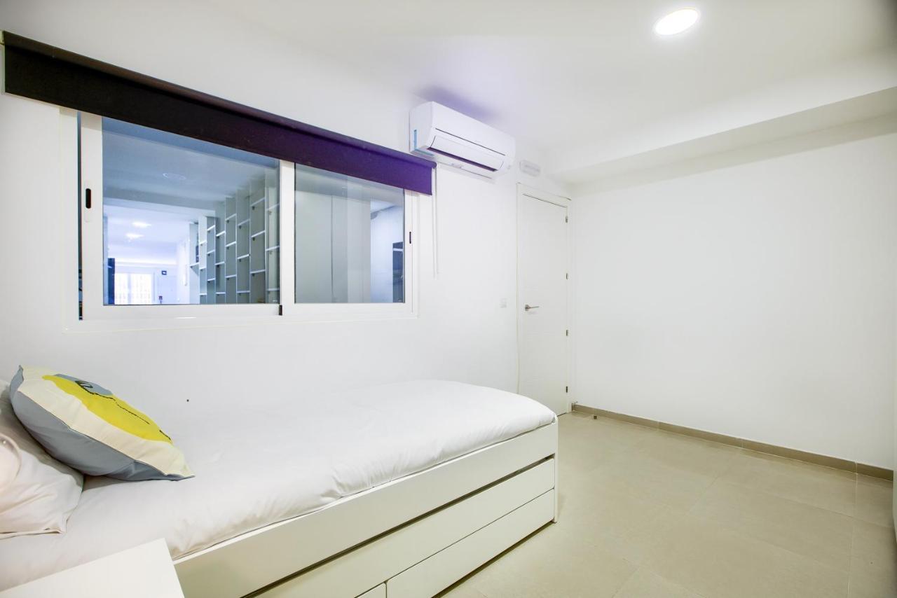 Charming Madrid La Elipa - 3 Dormitorios ภายนอก รูปภาพ
