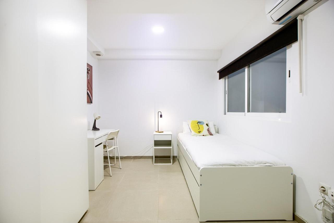 Charming Madrid La Elipa - 3 Dormitorios ภายนอก รูปภาพ