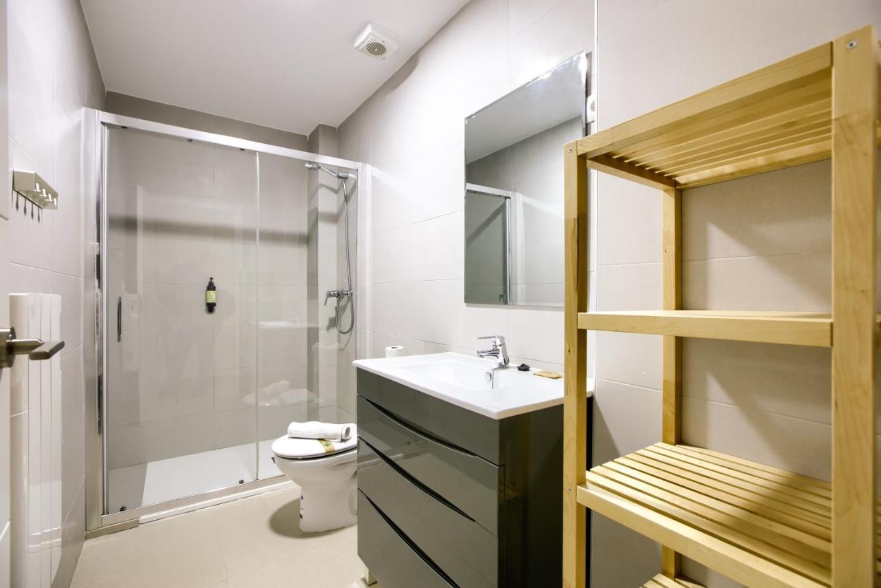 Charming Madrid La Elipa - 3 Dormitorios ภายนอก รูปภาพ